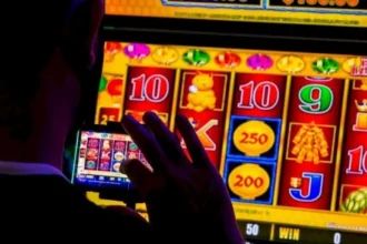 TKI Terjebak Judi Online dan Pinjol Ilegal: Ancaman Serius