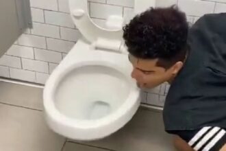 Influencer Viral Jilat Toilet Putus Hubungan dengan Keluarga