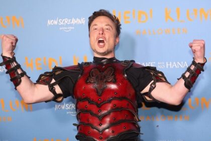Elon Musk CEO dengan Gaji Tertinggi di Dunia: Rp 917 Triliun!