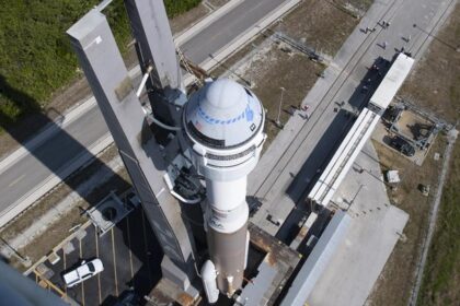 Astronaut Terjebak di ISS Karena Masalah Roket Boeing