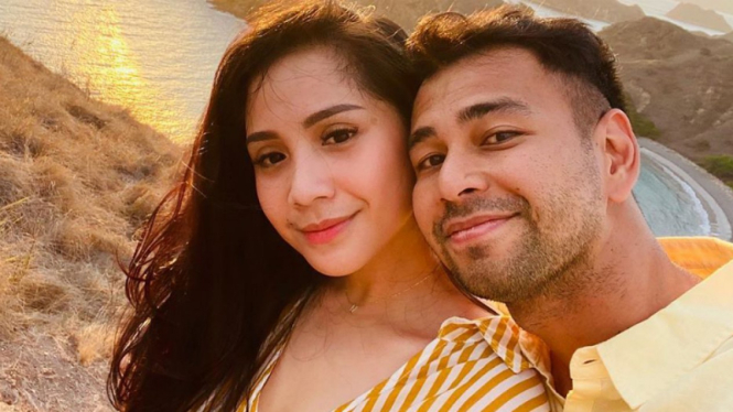 Selebriti Indonesia Ingin Kuasai Politik Padahal Sudah Tajir Melintir