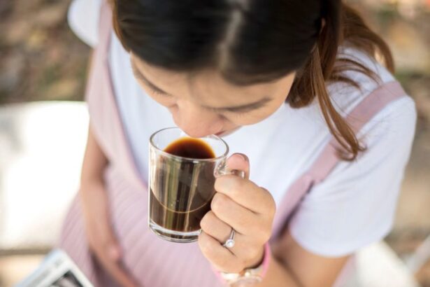 Sering Mual Saat Minum Kopi? Waspadai Hal ini