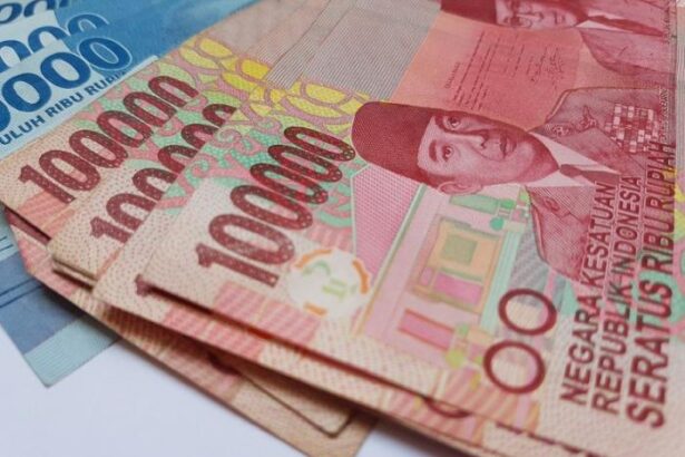 Bagaimana Cara Dapat Gaji 2 Digit di Usia Muda?
