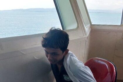 Pemuda Aceh Nekat Lompat Laut Akibat Depresi Game Online