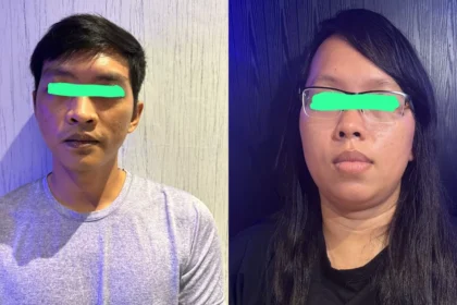 Polda Metro Jaya Tangkap Pelaku Penipuan Likes YouTube! Polda Metro Jaya bongkar penipuan modus 'klik like' YouTube. Dua tersangka ditangkap, kerugian capai ratusan juta rupiah. Pelaku tawari Rp31.000 per 'like' YouTube, minta deposit diawal. Korban transfer hingga Rp806 juta tapi tak dibayar. Pelaku gunakan rekening sewaan, rekrut orang untuk buka rekening. Diduga ada mastermind di Kamboja. Pelaku dijerat UU ITE, penipuan, transfer dana, dan pencucian uang. Waspada penipuan online! Jangan transfer ke orang tak dikenal, cek keaslian perusahaan, dan jangan klik tautan mencurigakan.