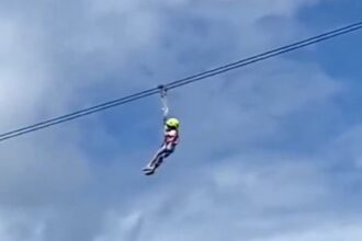 Anak Asing Terjebak di Zipline Ilegal Nusa Penida: Tragedi Naas