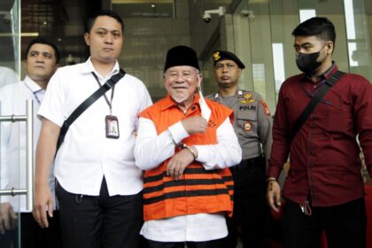 Skandal "Ngamar" Mantan Gubernur Maluku Utara Beserta Saksi