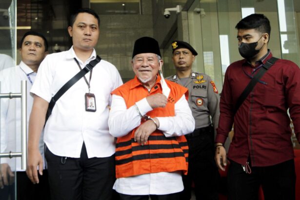 Skandal "Ngamar" Mantan Gubernur Maluku Utara Beserta Saksi