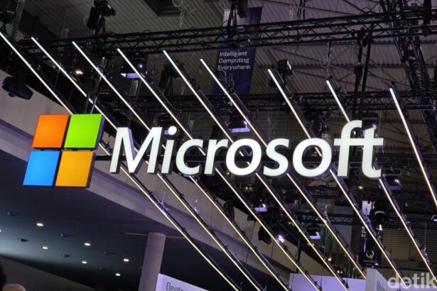 Microsoft China Larang Karyawan Pakai Android