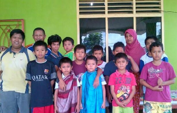 Anak Panti Asuhan dan Mimpi Kuliah: Bukti Semuanya Mungkin