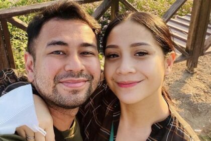 Seleb Kaya Raya: Kekuasaan Politik sebagai Tambang Emas Baru