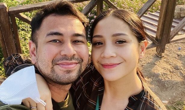 Seleb Kaya Raya: Kekuasaan Politik sebagai Tambang Emas Baru